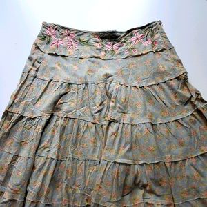 Green Floral Embroidered Flowing Skirt